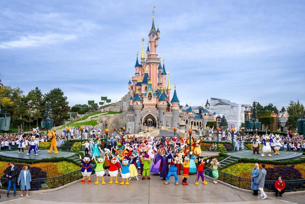 Disney 'Xperience - Parc 10 Min - 3Pers Esbly Ngoại thất bức ảnh